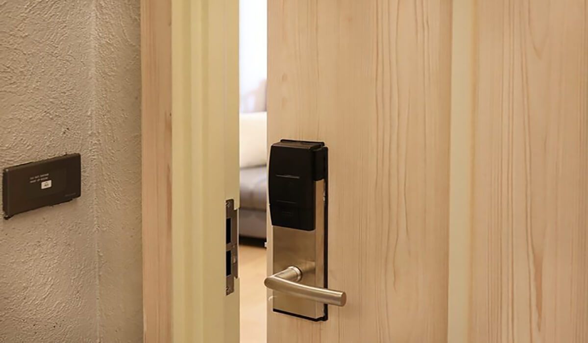 hotel door lock